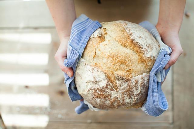 Storing Bread Safely