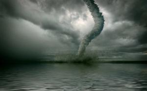 Does Water Temperature Affect Tornado Size?